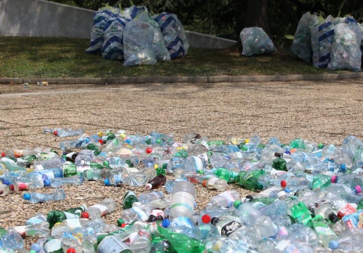 Improve Your Plastic Waste Management With These 7 Top Tips